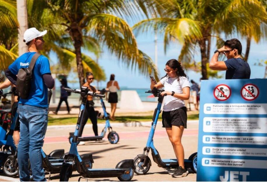 JET inicia operações em Itapema com 200 patinetes elétricos e integração com Porto Belo