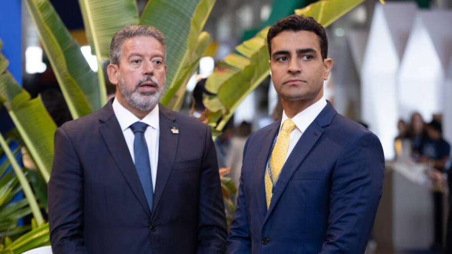 JHC desafia Arthur Lira e pode mudar jogo no Senado de Alagoas até 2026