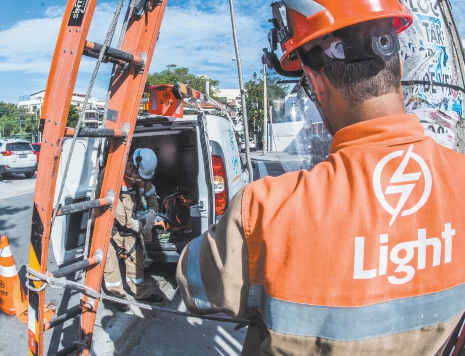 Light registra prejuízo de R$ 252 milhões no 2º trimestre e debate ICMS no STF