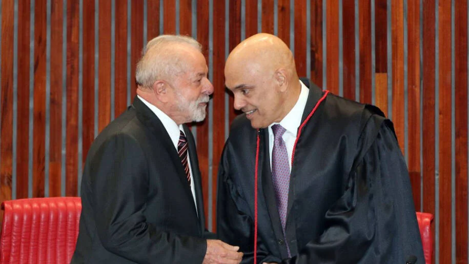 Lula e Alcolumbre discutem sucessão no Congresso em jantar polêmico com Moraes