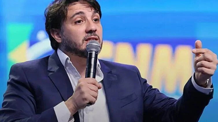 Lula, Flávio Bolsonaro e outros candidatos iniciam campanha em meio a tensões