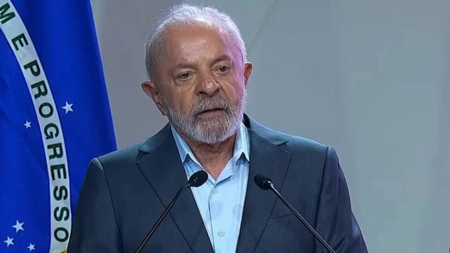 Lula reúne empresários como Joesley e Wesley Batista para discutir investimentos