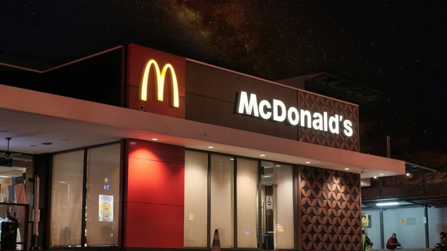 McDonald's revela dossiê de 515 páginas sobre cliente e gera polêmica