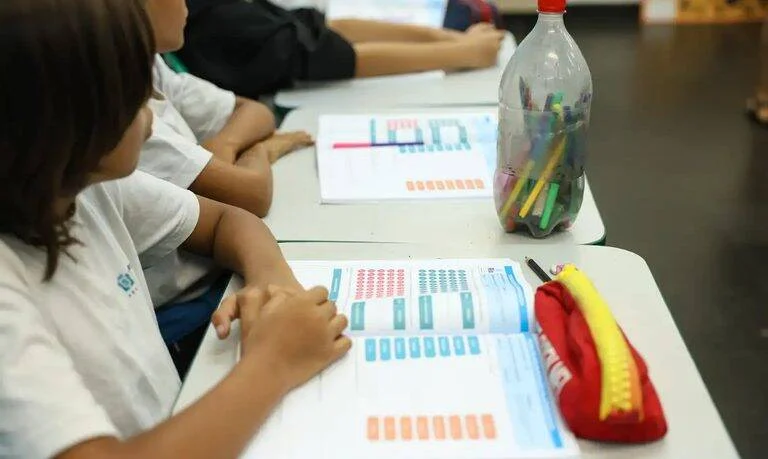 MEC revela avanço do Ideb e promete monitoramento em 442 municípios críticos