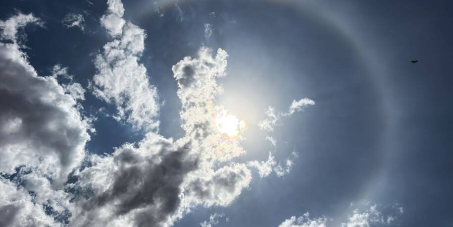 Meteorologista Andrea Ramos confirma: halo solar não traz chuva e encanta Brasília