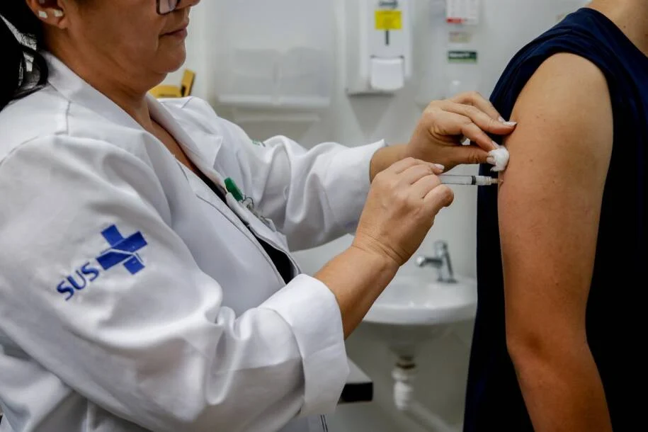 Ministério da Saúde inicia Campanha de Multivacinação em meio a casos de sarampo