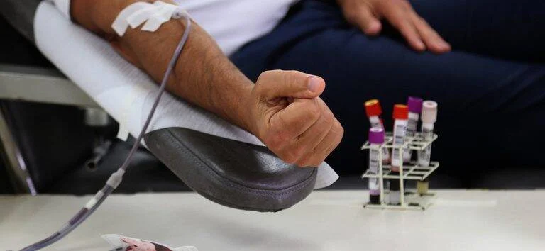 Ministério da Saúde libera doações de sangue para maiores de 70 anos e reduz intervalos