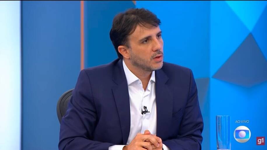 Ministro Dias Toffoli adia registro de Renan Santos após indícios de irregularidades