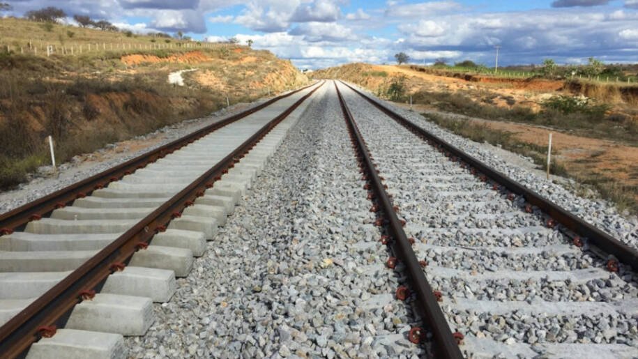 Miriam Belchior e George Santoro recomendam inclusão de ferrovias no PND de Lula