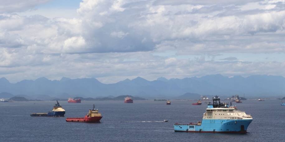 MPF denuncia Selano Trade e PSA por despejo de resíduos na Baía de Guanabara