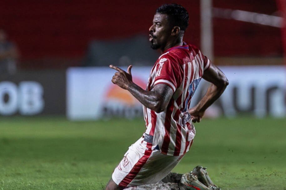 Náutico vence Ceará por 1 a 0 e abre sete pontos para o Z4 na Série B