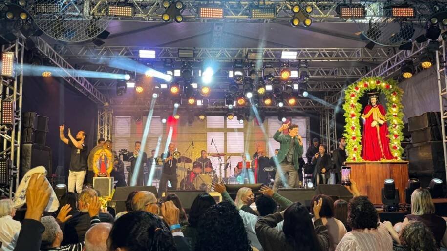 Padre Reginaldo Manzotti emociona 5 mil fiéis na 173ª Festa do Senhor Bom Jesus