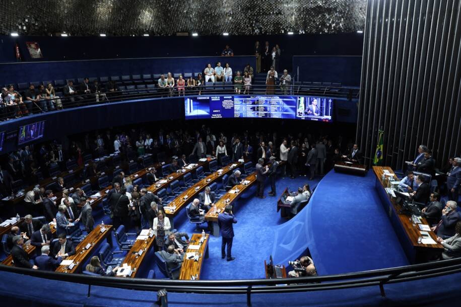 PL Lança 33 Candidaturas e Pode Controlar Senado com 41 Senadores Bolsonaristas