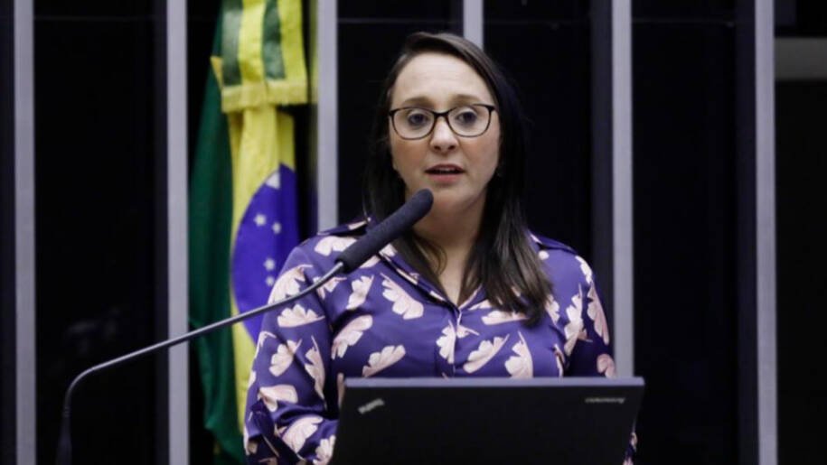 Podemos confirma neutralidade e Renata Abreu descarta vice de Flávio Bolsonaro