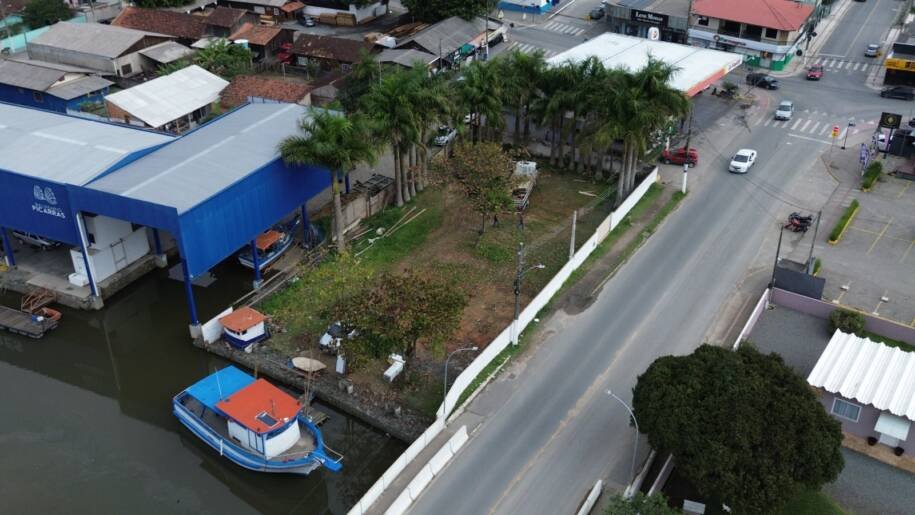 Prefeito Fabiano Alves revela projeto da Praça do Pescador em Balneário Piçarras