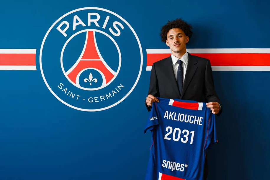 PSG contrata Maghnes Akliouche por 50 milhões e faz história com reforço