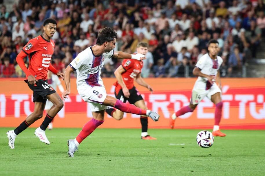 PSG e Rennes empatam em jogo emocionante; Ferran Torres brilha na estreia
