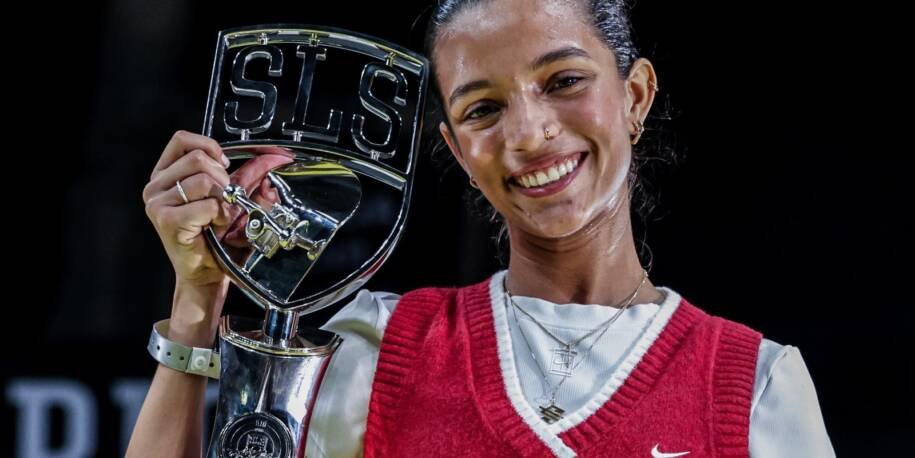Rayssa Leal conquista vitória emocionante na SLS e desafia Momiji Nishiya