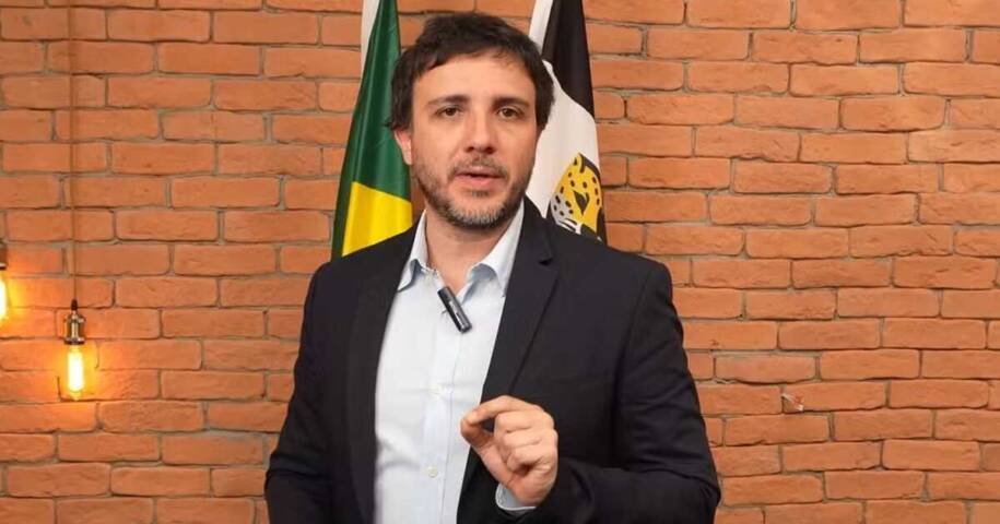 Renan Santos lança candidatura à Presidência com ingressos de até R$ 7 mil