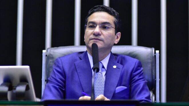 Republicanos decide manter neutralidade e rejeita vice na chapa de Flávio Bolsonaro