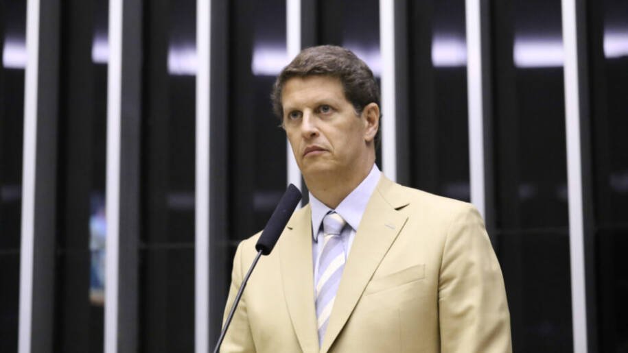 Ricardo Salles critica André do Prado e pede desistência da corrida ao Senado