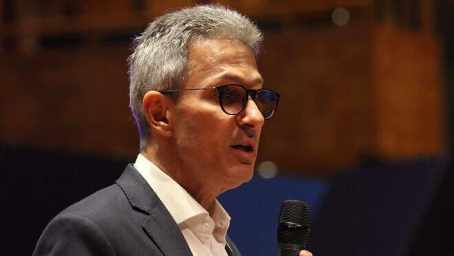 Romeu Zema promete anistia a condenados pelo 8/1 e critica STF em entrevista