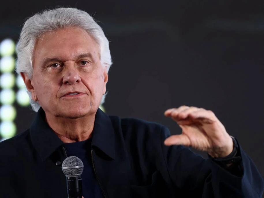 Ronaldo Caiado promete resgatar reforma trabalhista em eventual governo e critica adversários