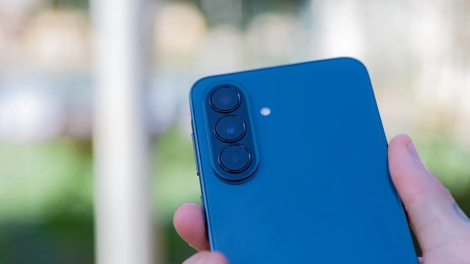 Samsung altera atualizações do Galaxy A37 e gera polêmica em usuários