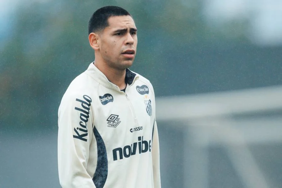 Santos inscreve João Paulo e Gustavo Caballero para duelo decisivo na Sul-Americana
