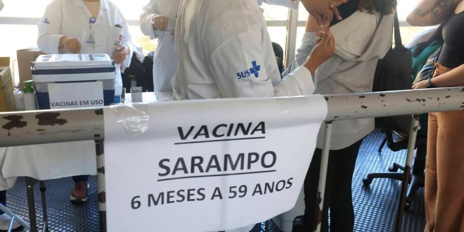 São Paulo aplica 795 mil vacinas contra sarampo e investiga 376 casos!