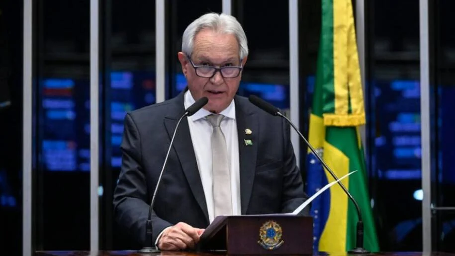 Senador Hermes Klann aprova PL 5017/2019 que pode elevar conta de luz em 11%