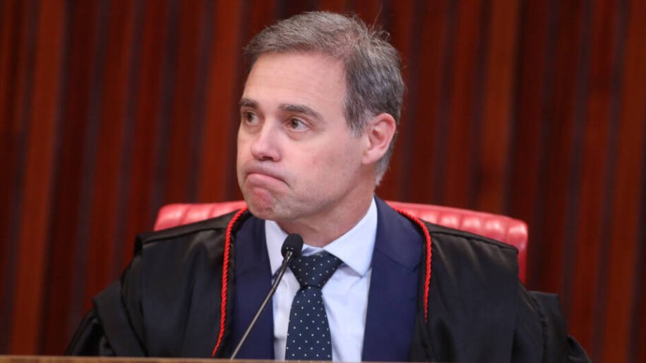TSE decide redistribuir processo sobre liminar de Mendonça contra PT após 5 a 2