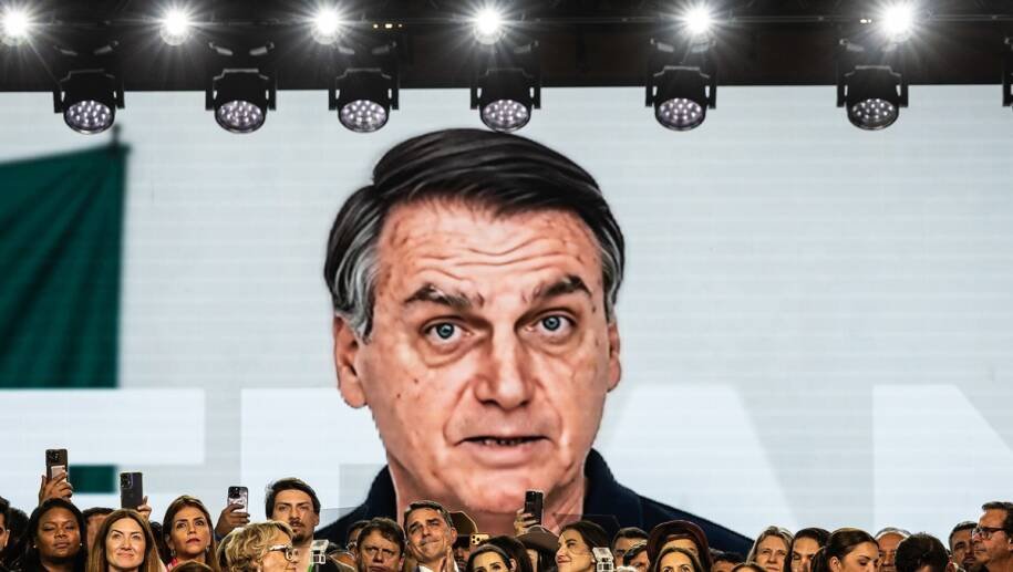 TSE discute vídeo de IA de Bolsonaro que apoia Flávio e gera tensão eleitoral