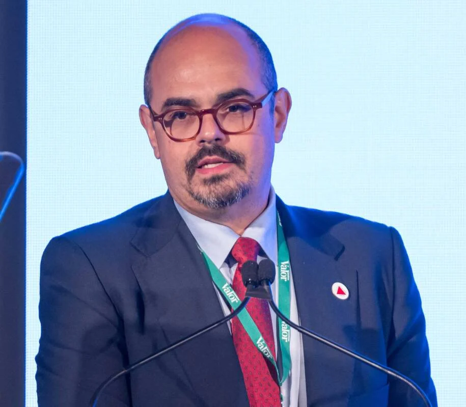 União Progressista decide apoiar Mateus Simões à reeleição em MG após ruptura