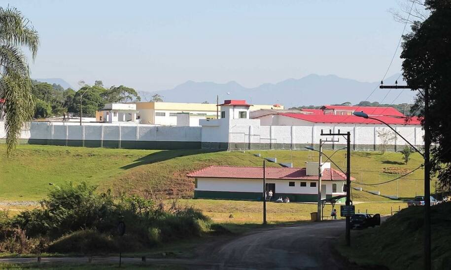 Vereador Lucas Souza cobra soluções urgentes para esgoto do complexo prisional