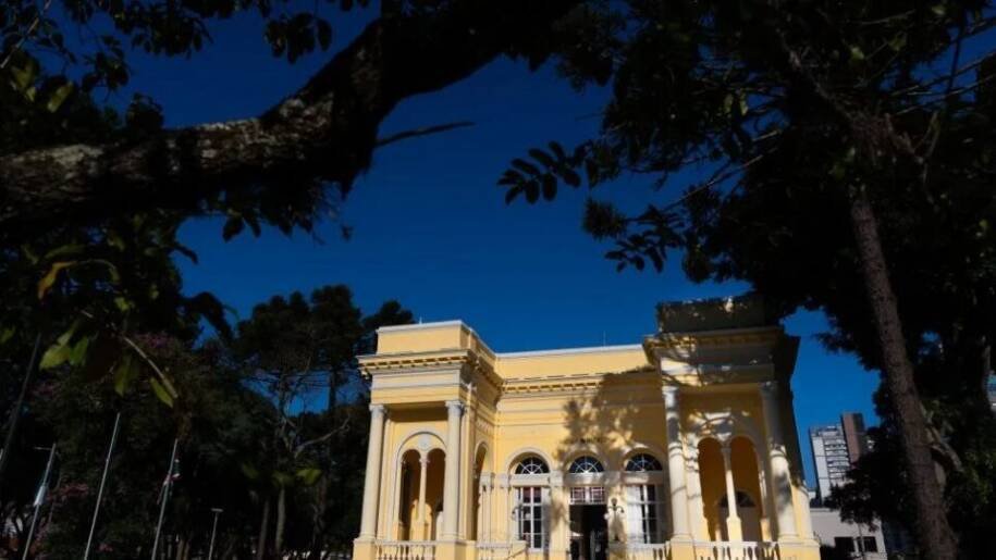 Vereadores de Curitiba: 27 se lançam como candidatos e agitam eleições de 2026