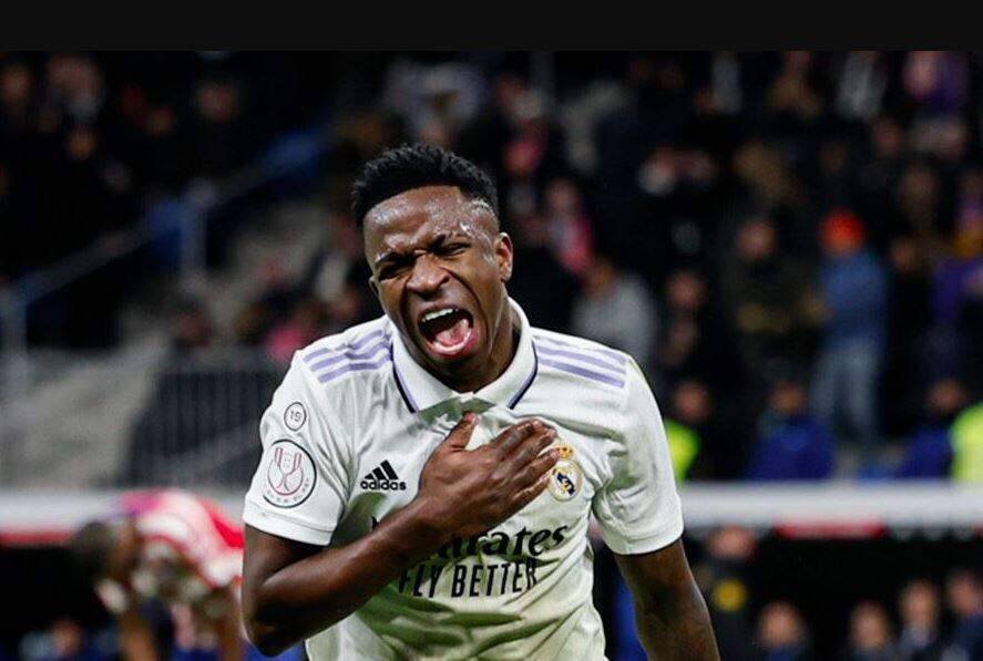 Vinícius Júnior exige R$ 117 milhões anuais e renegocia contrato com Real Madrid