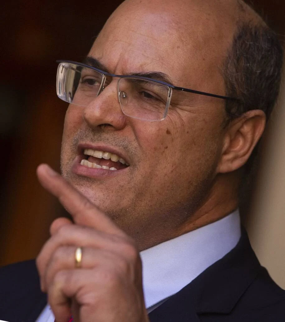 Wilson Witzel desiste da pré-candidatura e apoia Anthony Garotinho na disputa