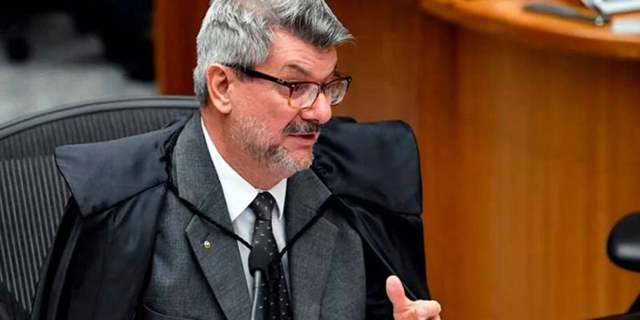 AGU solicita ao STF perda do cargo de Marco Buzzi por assédio sexual