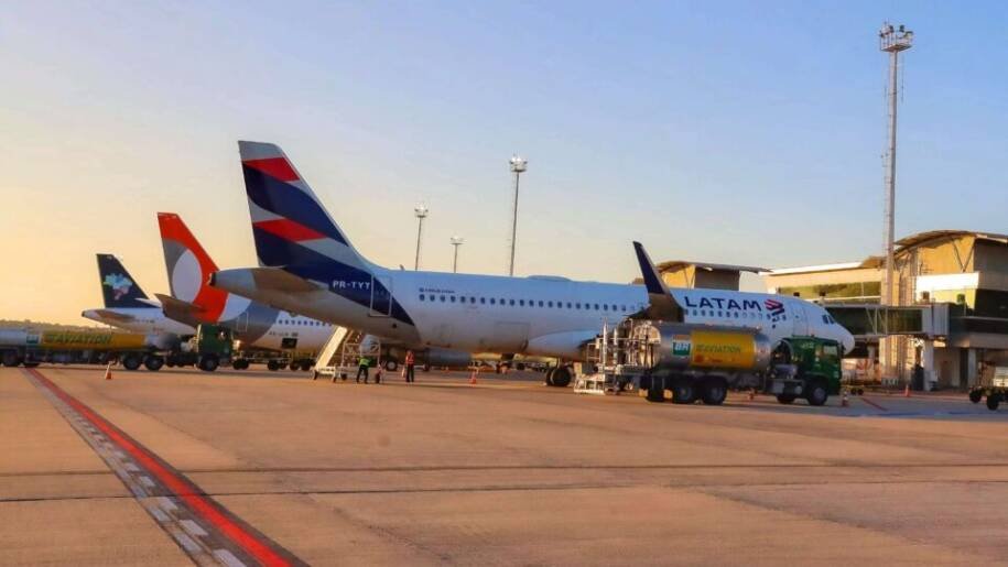 Alta prevê que reforma tributária pode encarecer passagens aéreas em até 16%