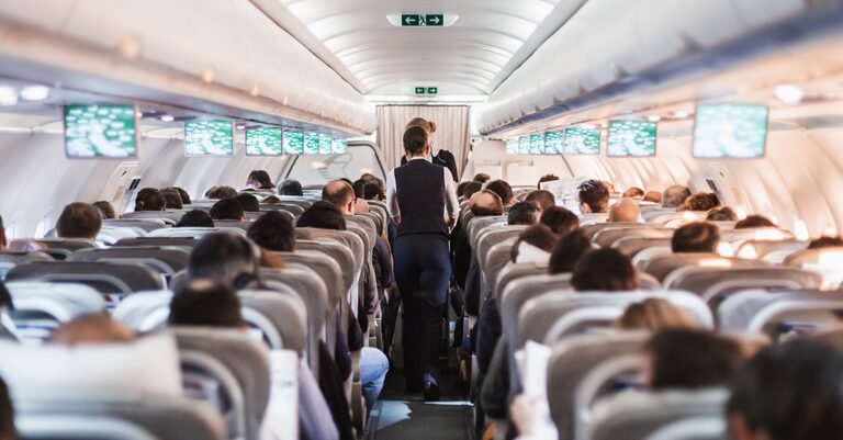 Anac impõe suspensão de até 12 meses para passageiros indisciplinados em voos