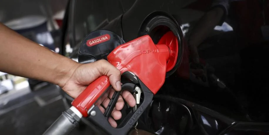 ANP aplica mais de R$ 700 milhões em multas a distribuidoras por abusos