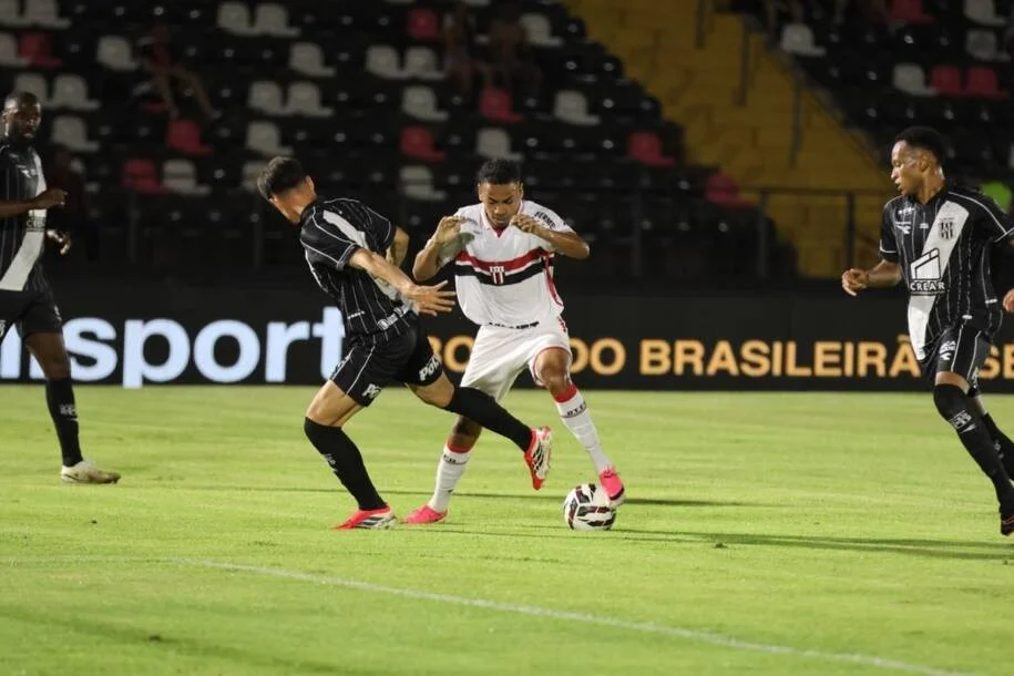 Botafogo-SP vence Ponte Preta e se afasta da zona de rebaixamento com 35 pontos