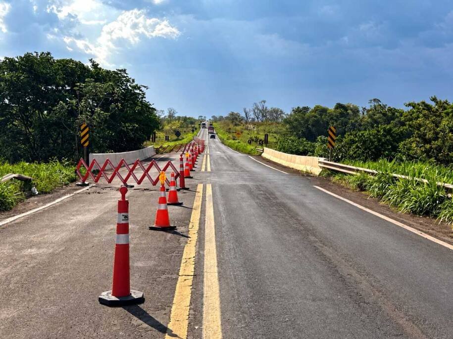 Caminhos da Celulose inicia obras na MS-040 e impõe restrições a veículos pesados