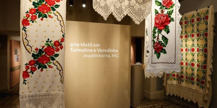 Centro Nacional de Folclore exibe arte têxtil de Turmalina e Veredinha até 29/11
