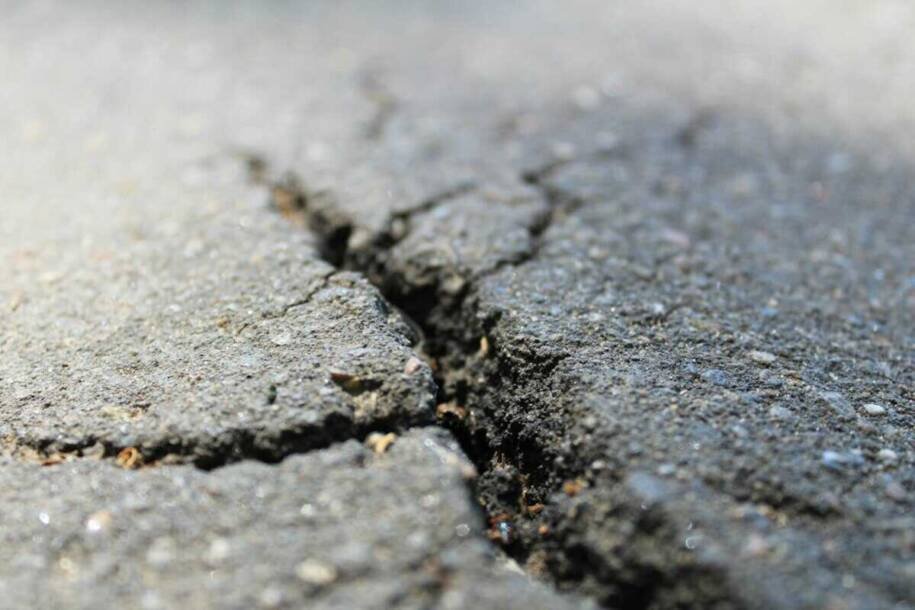Cientistas revelam fragmentação da placa tectônica no Pacífico e riscos na Cascadia