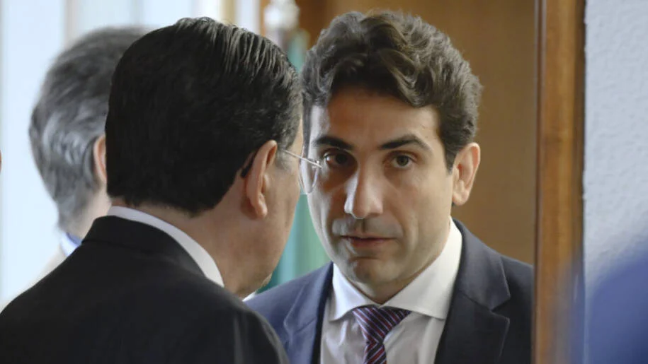 Conselho Monetário Nacional proíbe fundos de investimento de compra de créditos judiciais