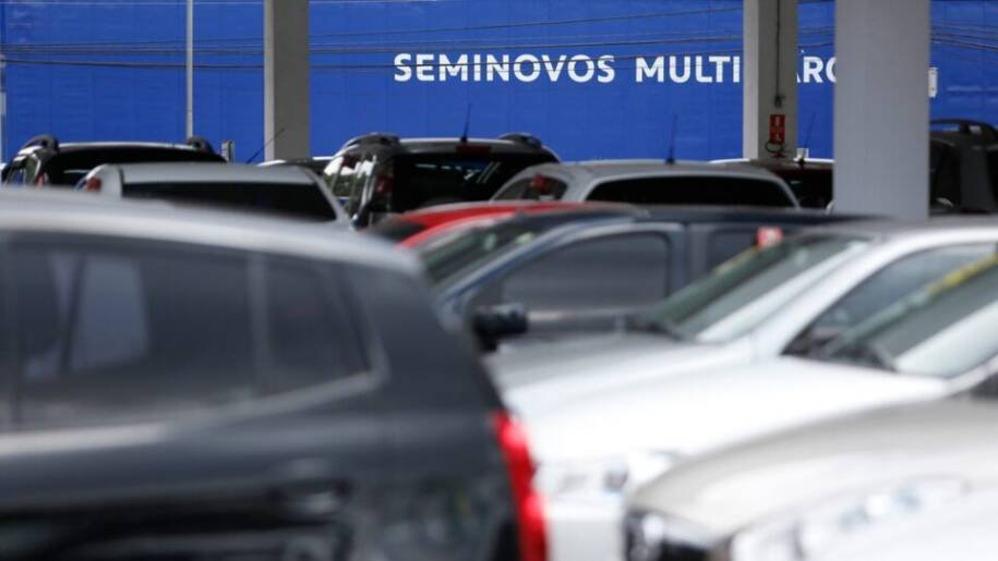 Contran aprova nova regra que transforma venda de carros em revendas