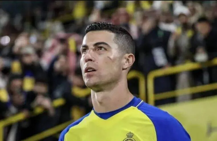 Cristiano Ronaldo lidera consórcio que negocia compra do Al-Nassr com PIF