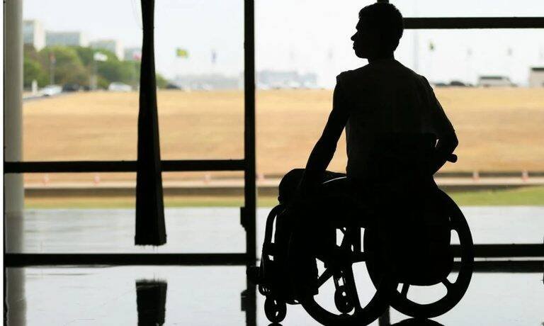 Dia Nacional de Luta da Pessoa com Deficiência denuncia 100 mil violações em 2026